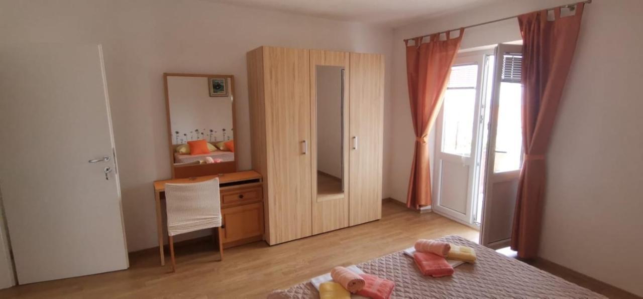 Apartments Mate Башка-Вода Екстер'єр фото