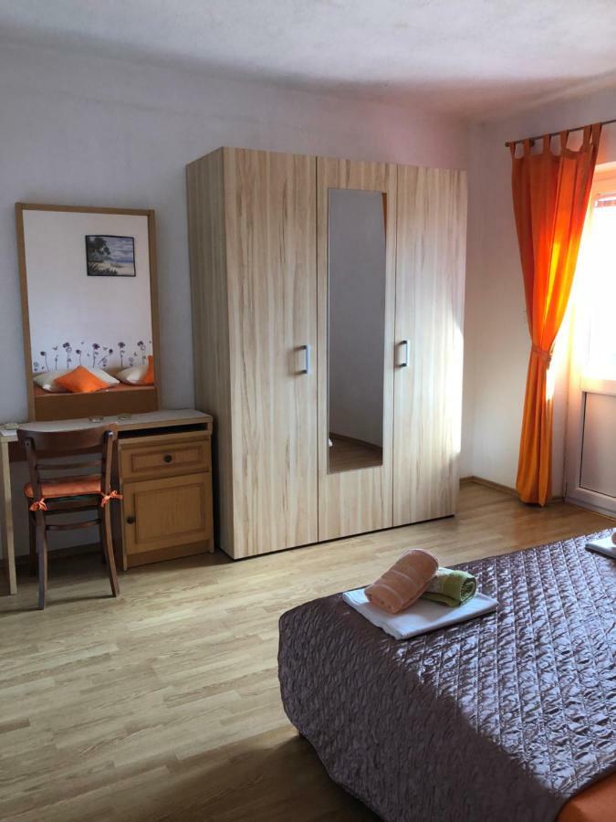 Apartments Mate Башка-Вода Екстер'єр фото